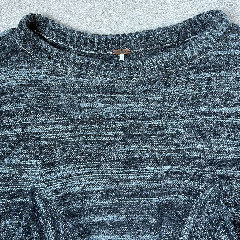 Free People In My Pocket Cropped Boxy Sweater w/ Pockets in Charcoal Grey XS - Picture 4 of 15